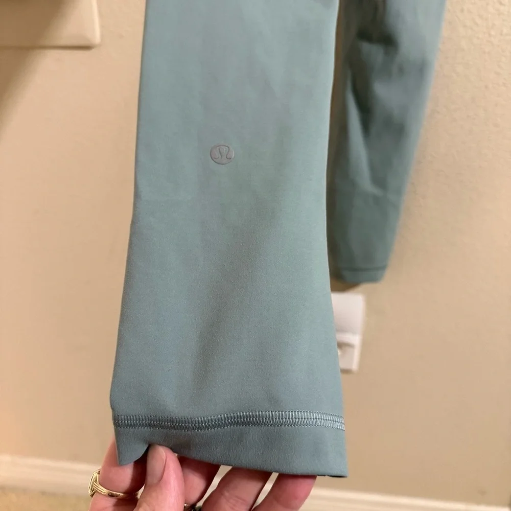lululemon athletica Mint Green Leggings - Picture 5 of 13